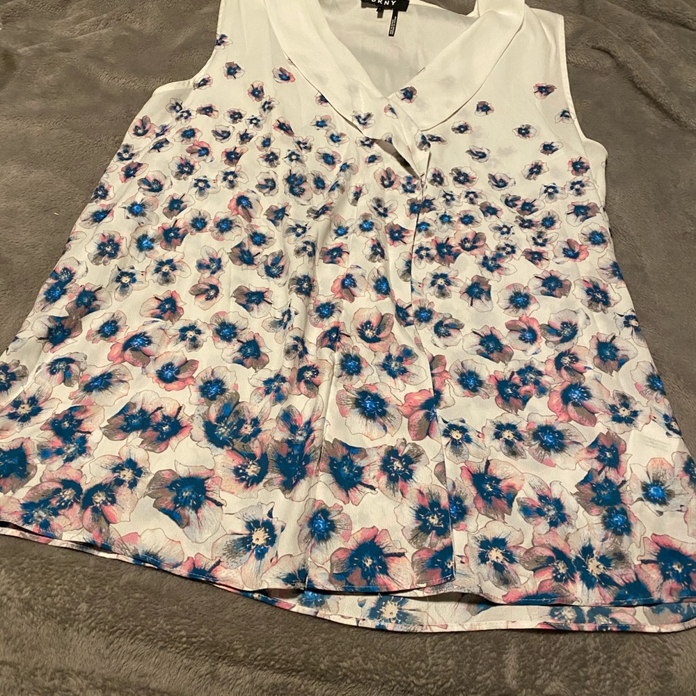 Darling Flowing Short Sleeveless